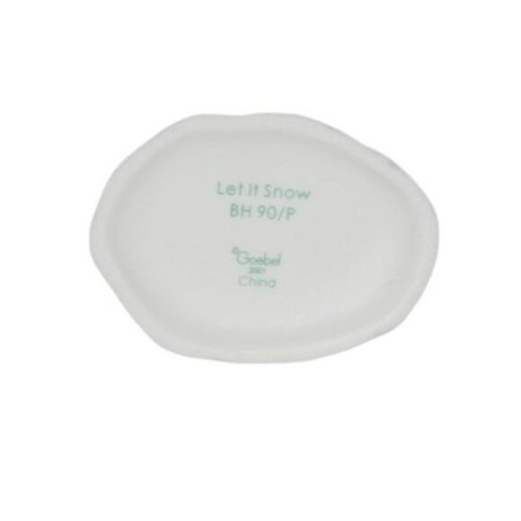 Goebel Hummel "Let It Snow"  Porcelain Figurine Original Box COA - Picture 8 of 8